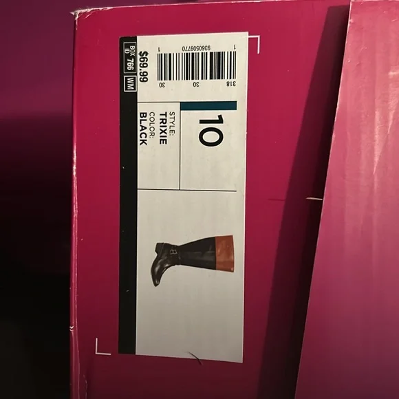 Brand new boots from Kohl’s size 10 and 11 available never worn new tags - Picture 7 of 13
